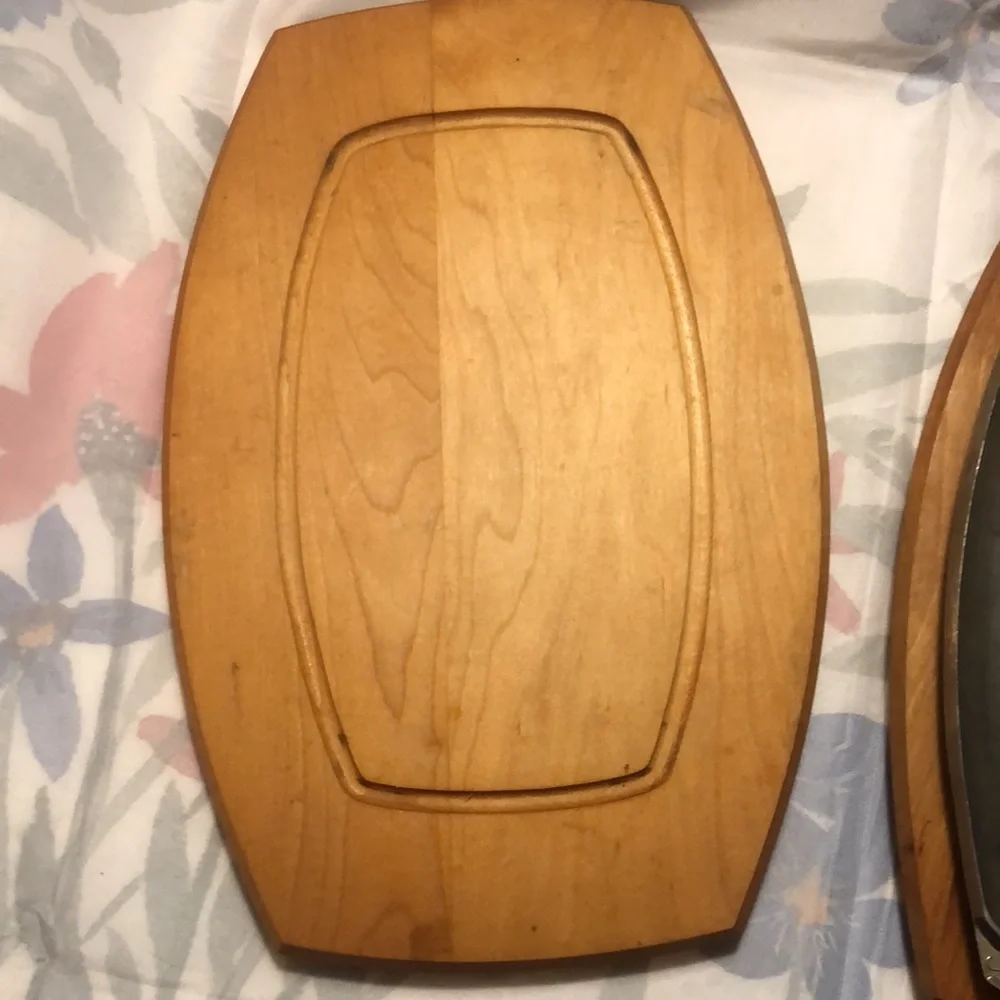2 Vtg Nordic Ware Gourmet Sizzler Steak Servers Aluminum Platter Hardwood Holder